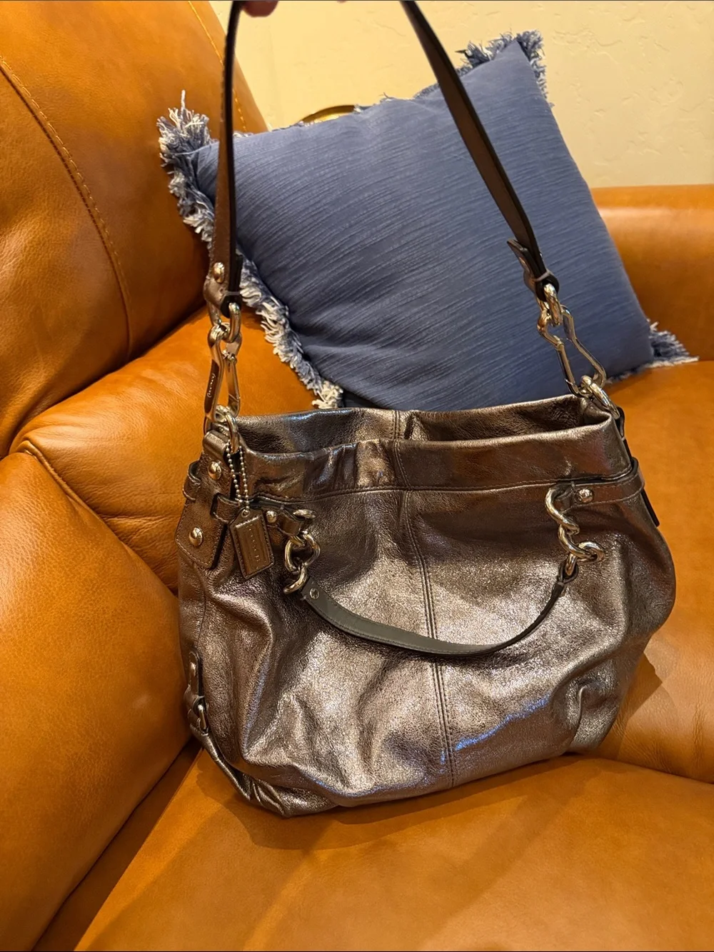 Coach Metallic gray Leather Shoulder Bag